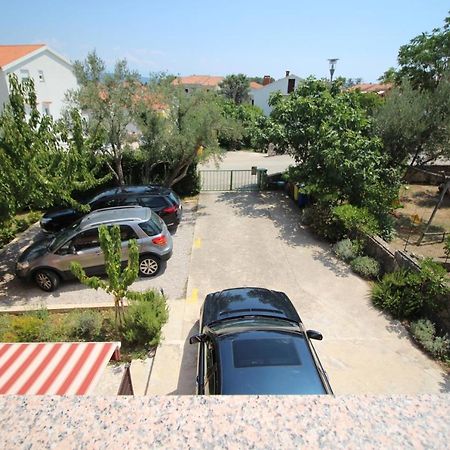 Apartmani Zem, Krk Krk Town Buitenkant foto