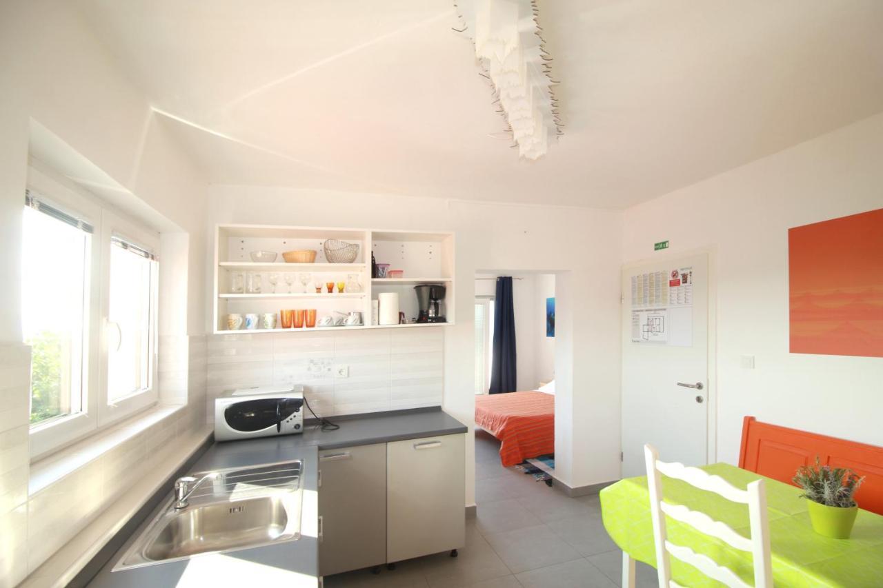 Apartmani Zem, Krk Krk Town Buitenkant foto