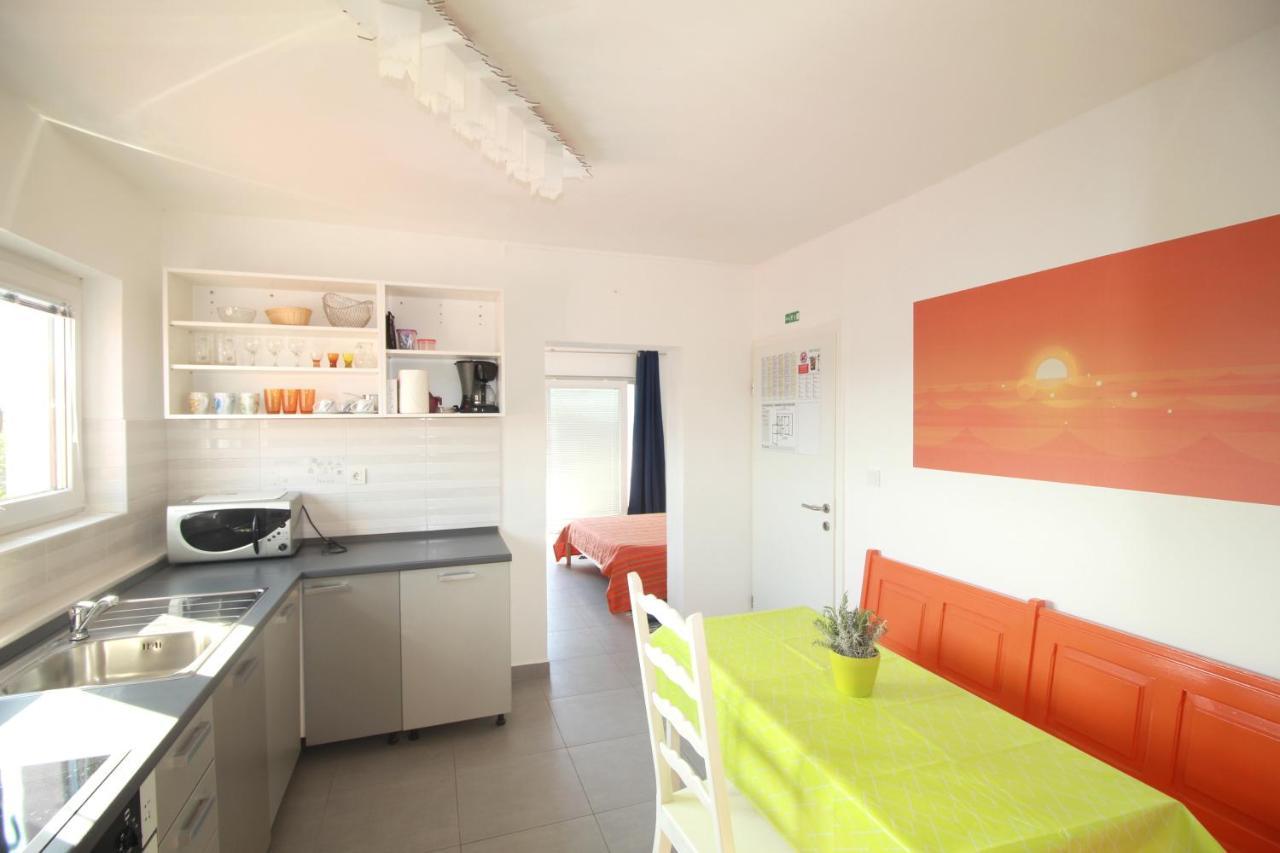 Apartmani Zem, Krk Krk Town Buitenkant foto