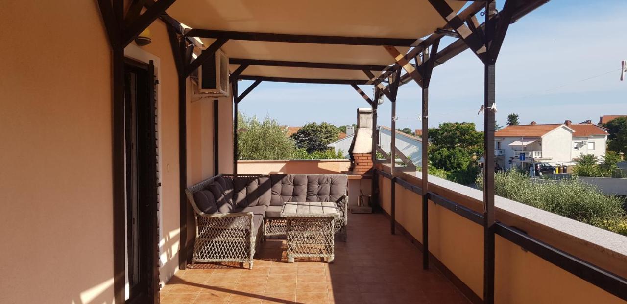 Apartmani Zem, Krk Krk Town Buitenkant foto