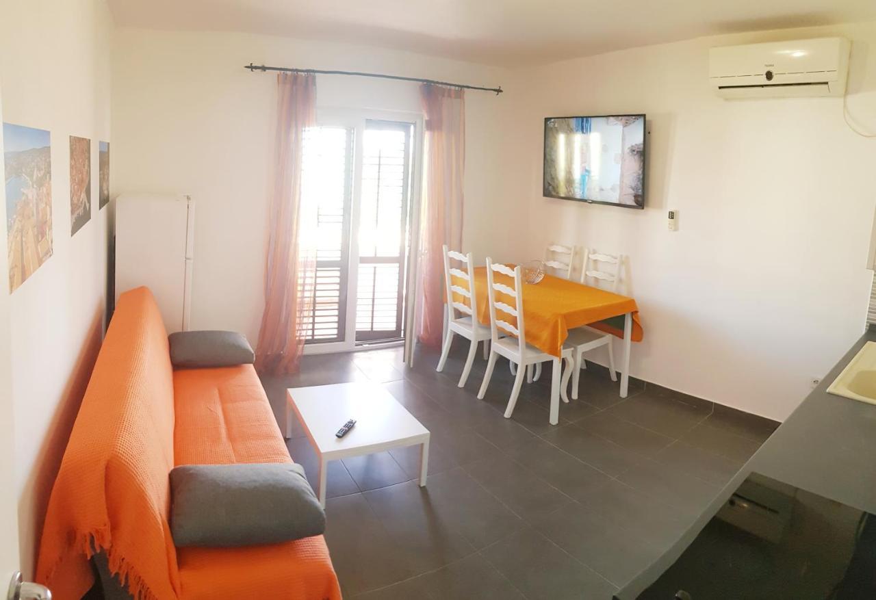 Apartmani Zem, Krk Krk Town Buitenkant foto