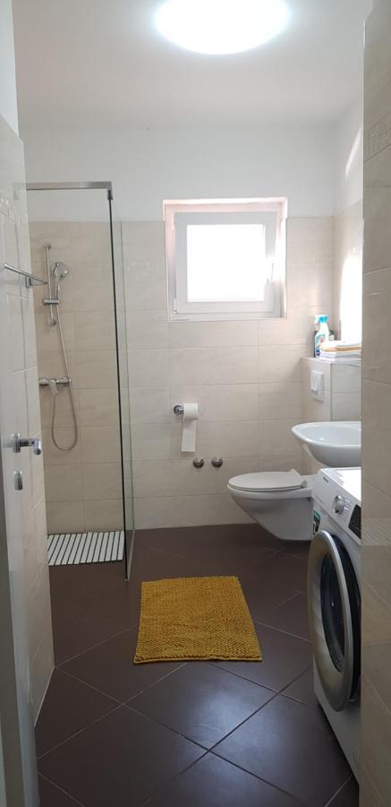 Apartmani Zem, Krk Krk Town Buitenkant foto
